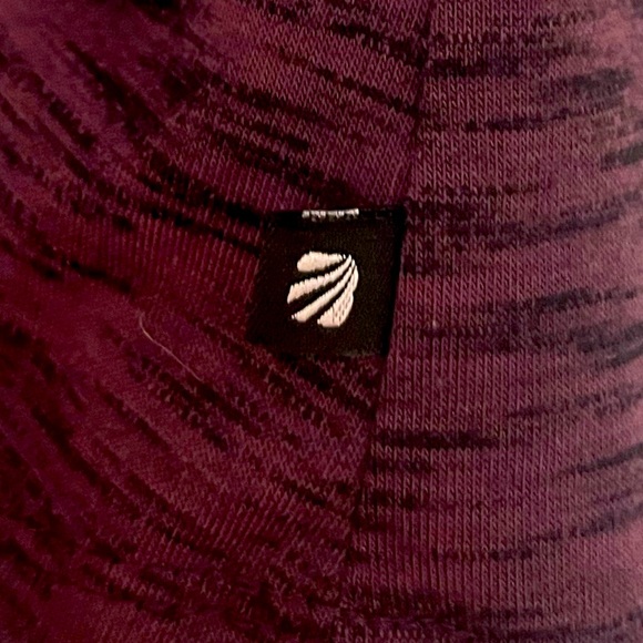 Marika - Long-Sleeved Cut Out Open Back Workout Top - Purple - Medium - EUC - Picture 4 of 4